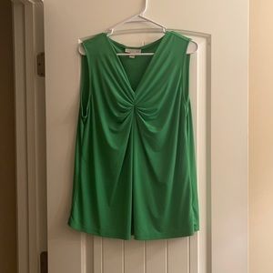 Green Sleeveless Dana Buchman Top